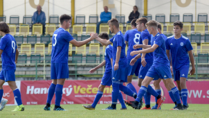 Sedmnáctka SK Sigma smetla Karvinou