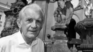 Zemřel olomoucký historik Milan Tichák