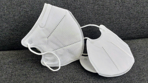 Olomoucký magistrát nakoupí do škol české respirátory