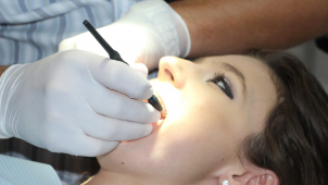 Provoz zubní pohotovosti ve fakultní nemocnici omezí rekonstrukce