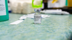 Kraj připravil manuál o očkování pro zájemce nad 80 let