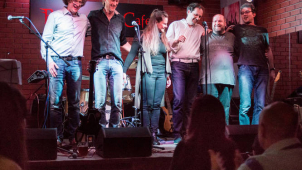 Olomoucká kapela TAK CO? vydala desku Utajený výtah