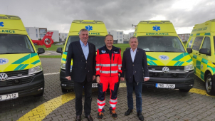 Kraj pokračuje v modernizaci vozového parku zdravotníky