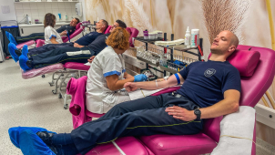 Hasiči darovali krev, uctili tak památku kolegy