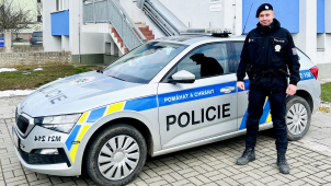 Policista zachránil seniorovi život