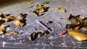 V Březinově a Mozartově ulici se válely injekční stříkačky