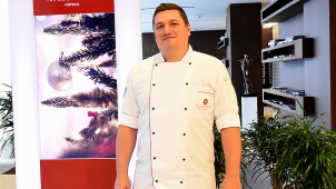 Šéfkuchař NH hotelu prozrazuje skvělý tip na kapra se salátem