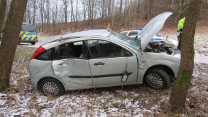 U Bohdíkova na Šumpersku bouralo auto