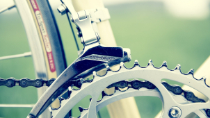 Zloděj vykradl prodejnu jízdních kol