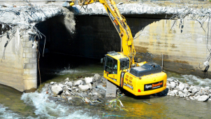 Bourání mostu v Olomouci skončí v neděli