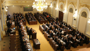 Sněmovna schválila prodloužení nouzového stavu do 17. května