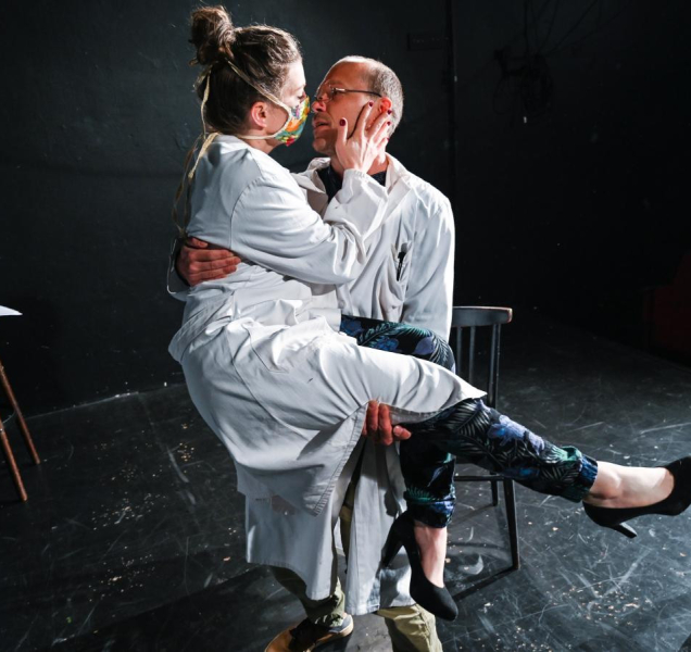 Tramtarie uvede novou komedii Láska za koronu, pod širým nebem