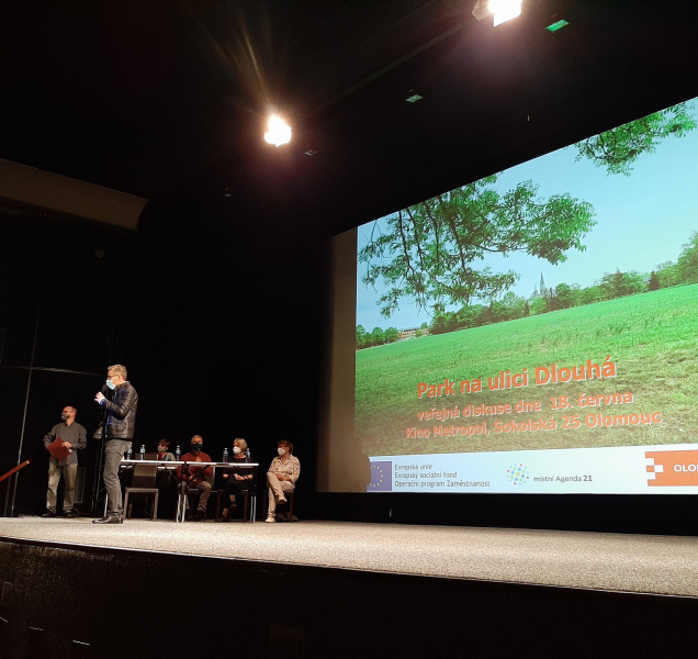 Veřejná debata: Jak bude vypadat nový park na Dlouhé?