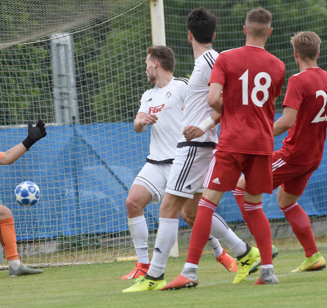 Holice porazila osmnáctku SK Sigma