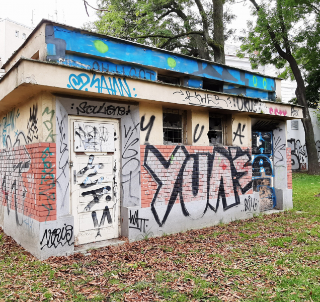 Hloupé záchodky v Čechových sadech nahradí jejich smart verze