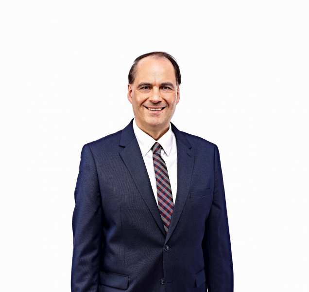 Tomáš Sýkora: Vše u nás trvá, jsme příliš byrokratický stát