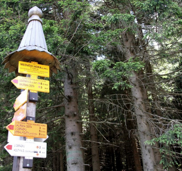 Klub českých turistů opraví turistické značení v Olomouckém kraji