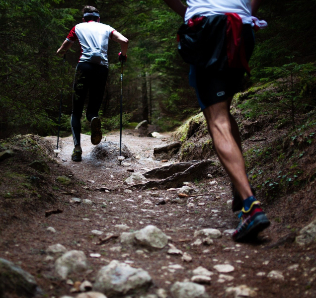 Pětatřicetiletý běžec zemřel během závodu, našli ho při pátrání