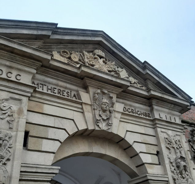 Historie olomouckých staveb: Terezská brána