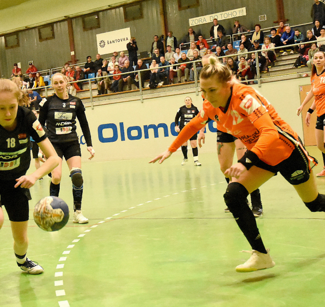 Házenkářky DHK Zora v závěru zlomily Dunajskou