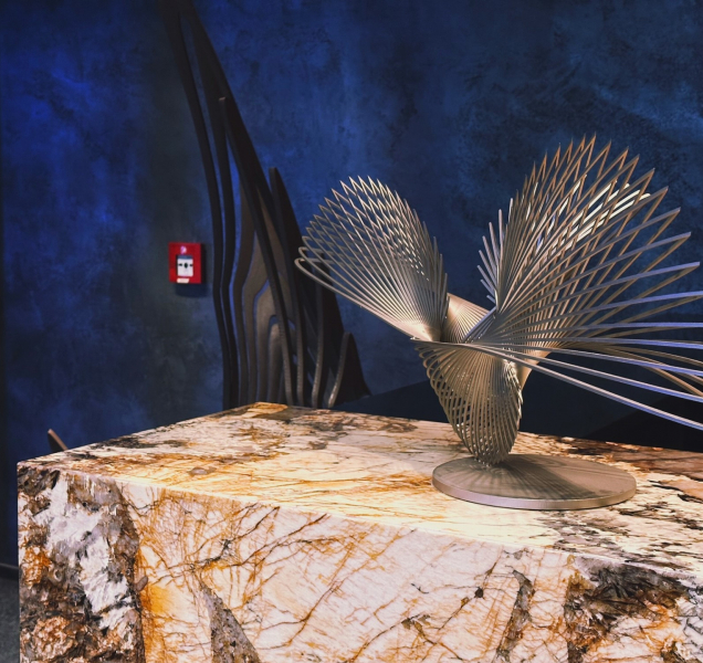 Sochař Jan Dostál zahájil svoji největší výstavu v Envelopě