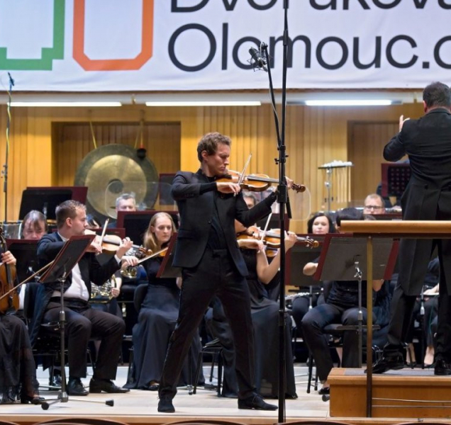 Sloučení Moravského divadla a Moravské filharmonie: ano, nebo ne?