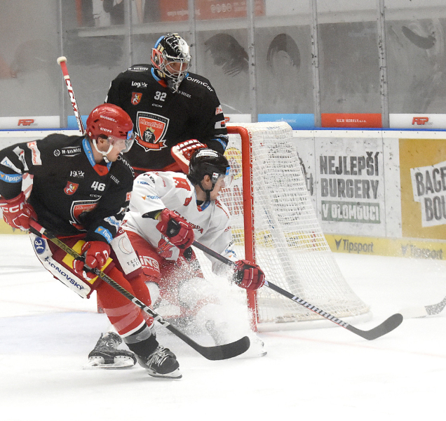 Hokejisté HC Olomouc bojovali s Hradcem