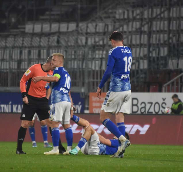 Fotbalisté SK Sigma nestačili na Karvinou