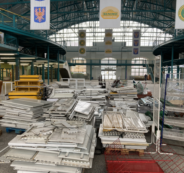 Supermarket Senimo zavřel, čeká jej zásadní rekonstrukce
