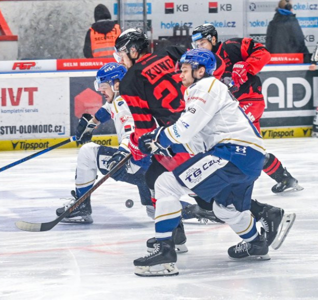 Hokejisté HC Olomouc prohráli s Kladnem