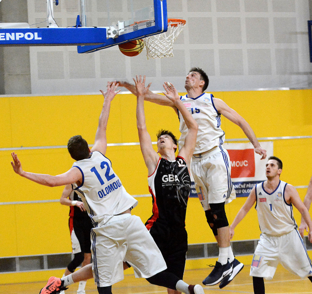 Basketbal Olomouc po prvním utkání vede!