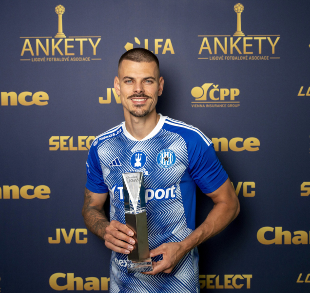 Kliment je druhým králem ze Sigmy