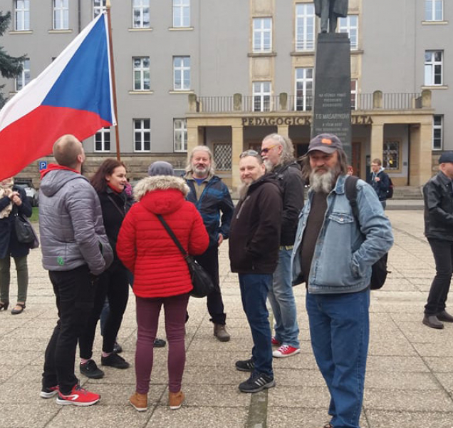 Živě: Olomouc se připojila k Pochodu pro nezávislost justice