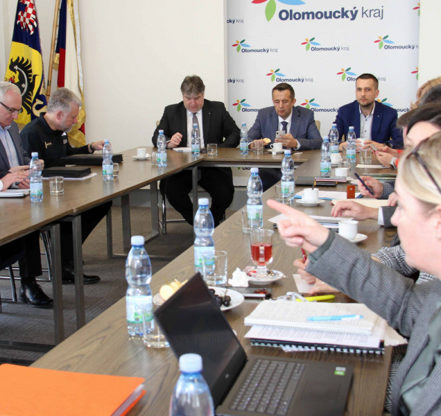 Život v kraji omezují opatření proti šíření koronaviru