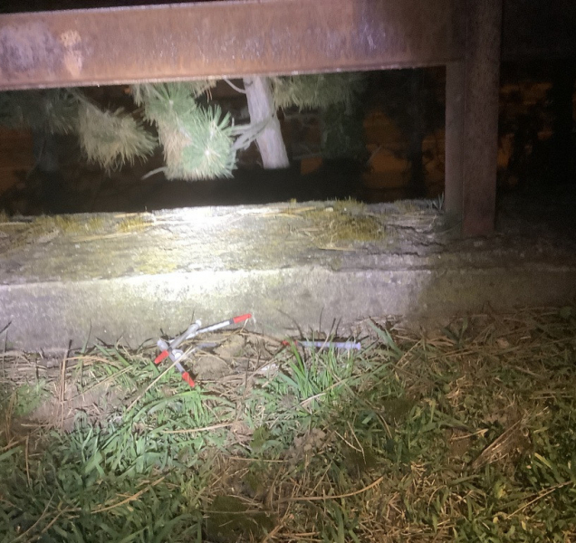 Opilec překonal rekord a odhozené stříkačky