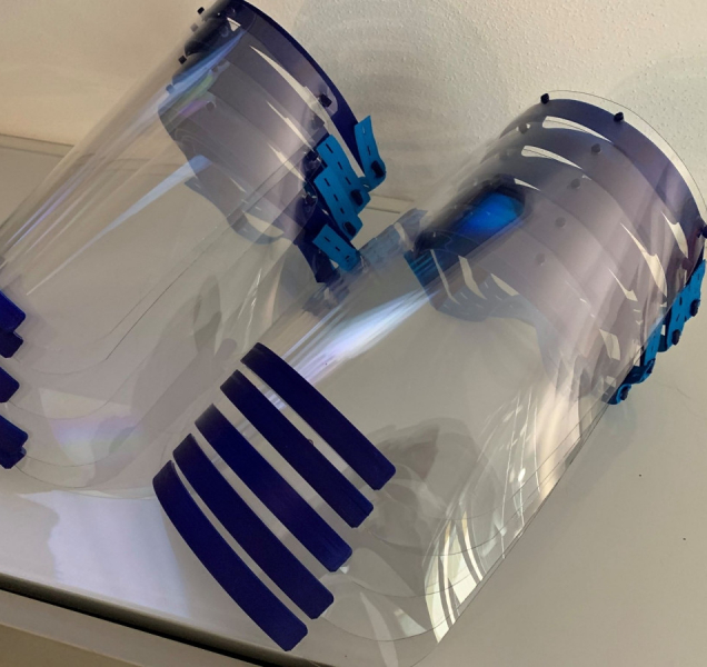 Odborníci z univerzity tisknou speciální ochranné štíty