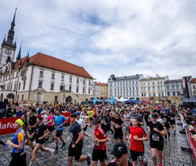 Zlato mezi muži i ženami získali španělští běžci