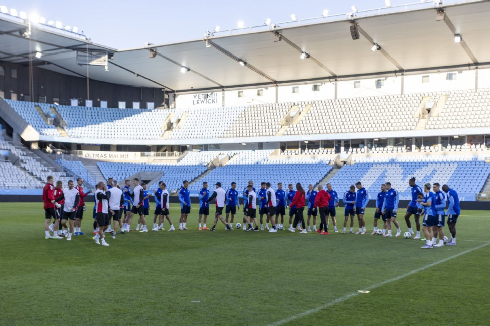 Boj o postup začínají fotbalisté SK Sigma ve Švédsku