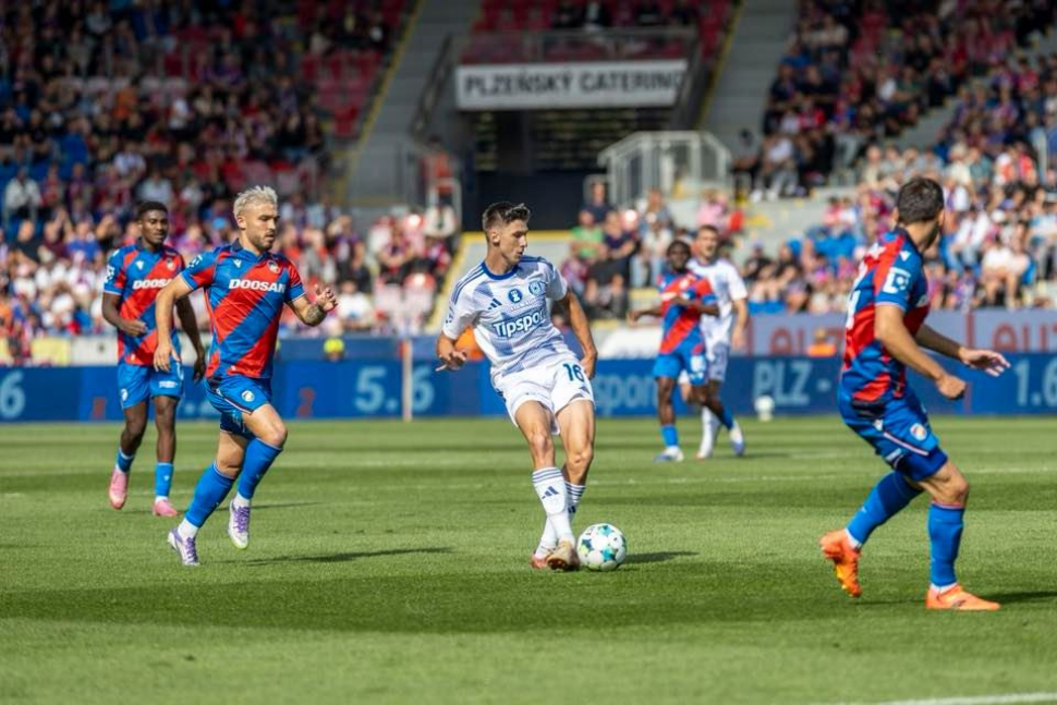 Fotbalisté SK Sigma padli bez dvou vyloučených