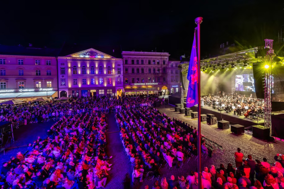 Víkend plný památek, netradičních prohlídek a koncert Evy Urbanové